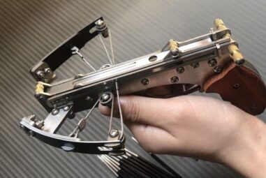 Mini Armbrust V20 mit 4mm Stahlkugeln